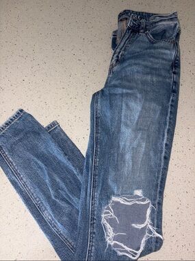 American Eagle Distressed Skinny Jeans